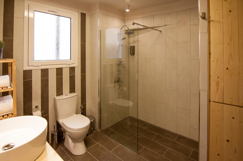 Dynasta Central Suites Athene Buitenkant foto